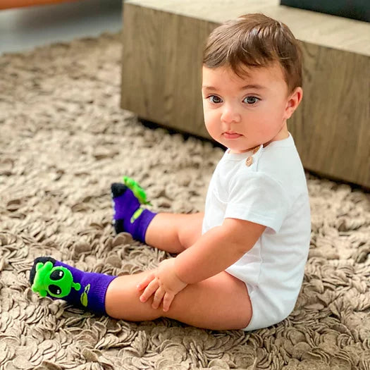 Baby Alien Boogie Toes Rattle Sock